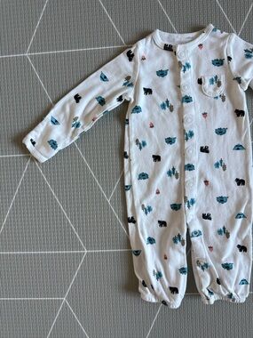 Carters|Baby boy White Footless Sleeper jumpsuit with Teal Bear Print,Forest•••